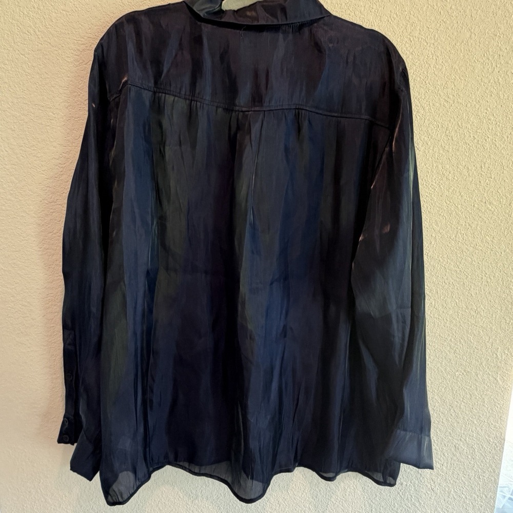 Torrid Black Long Sleeve Iridescent Semi Sheer Button Up Top Plus Size 2X - Picture 9 of 14